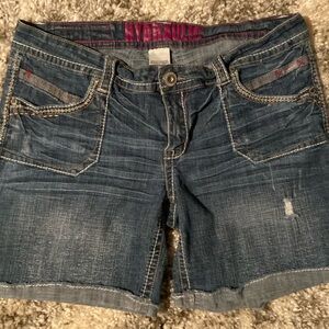 Hydraulic women’s shorts size 15/16